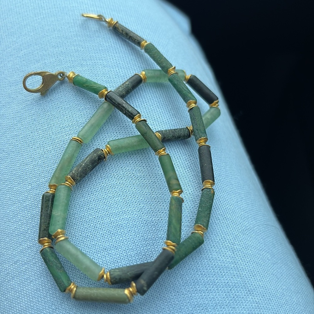 14K Yellow Gold Green Jade Necklace VINTAGE